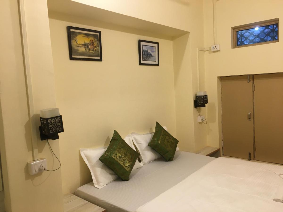 Yogi Soul P Guesthouse Varanasi Eksteriør billede