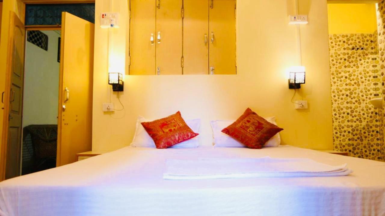 Yogi Soul P Guesthouse Varanasi Eksteriør billede