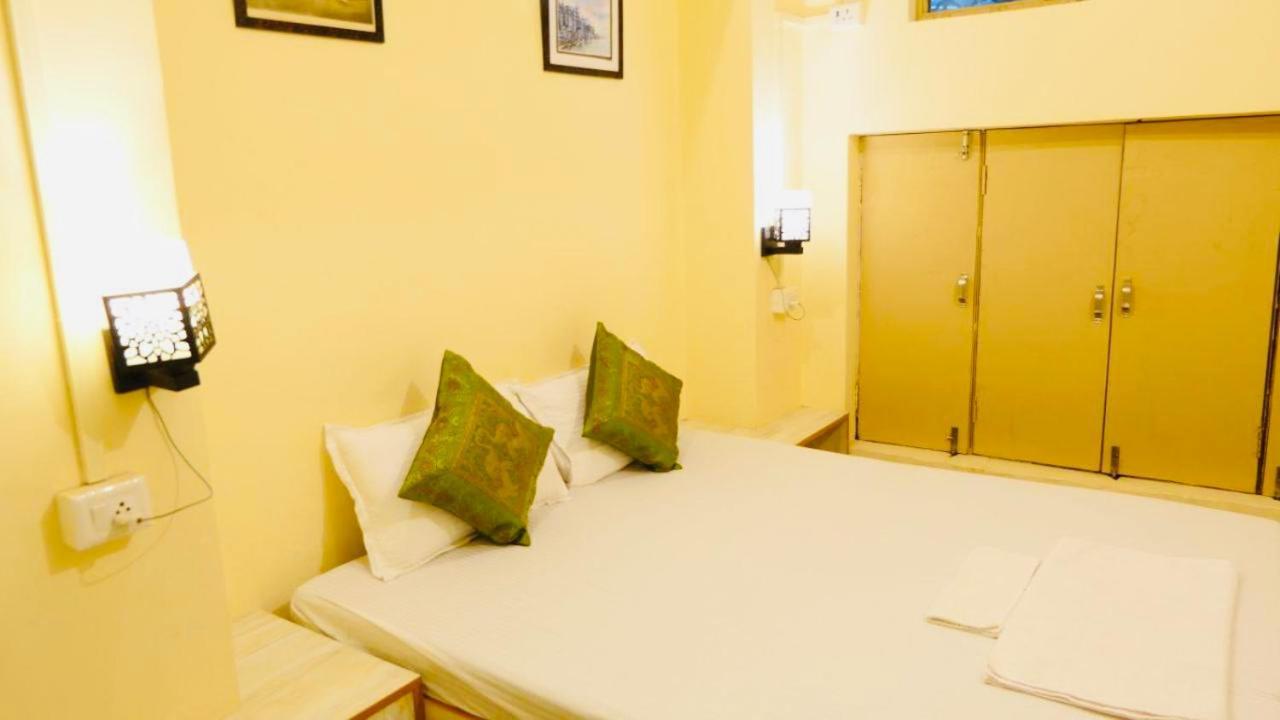 Yogi Soul P Guesthouse Varanasi Eksteriør billede