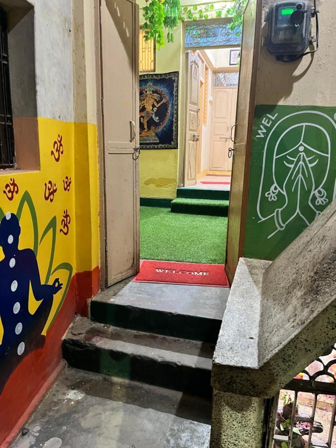 Yogi Soul P Guesthouse Varanasi Eksteriør billede