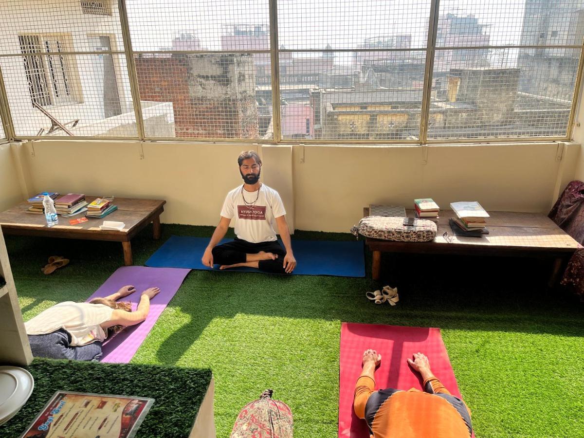 Yogi Soul P Guesthouse Varanasi Eksteriør billede