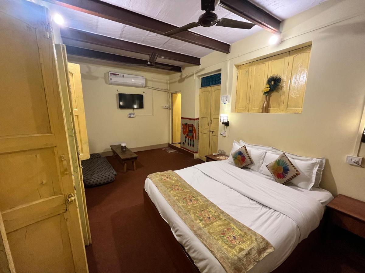 Yogi Soul P Guesthouse Varanasi Eksteriør billede