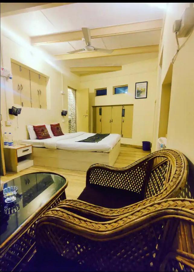 Yogi Soul P Guesthouse Varanasi Eksteriør billede