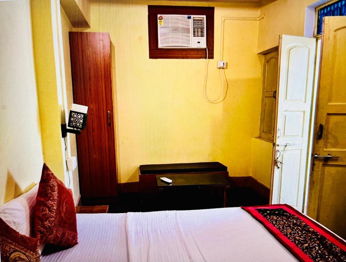 Yogi Soul P Guesthouse Varanasi Eksteriør billede